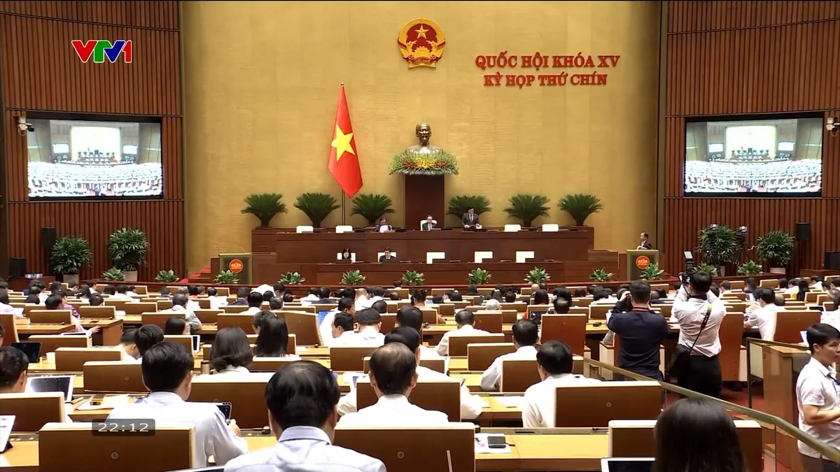 Sửa đổi, bổ sung Hiến pháp để tạo hơi thở mới, động lực phát triển đất nước - Ảnh 1. Sửa đổi, bổ sung Hiến pháp để tạo hơi thở mới, động lực phát triển đất nước - Ảnh 1.