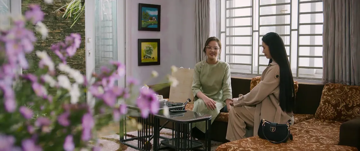 Cha tôi, người ở lại - Tập 35: Bố Chính qua đêm với cô kiến trúc sư xinh đẹp Tuệ Minh - Ảnh 9.