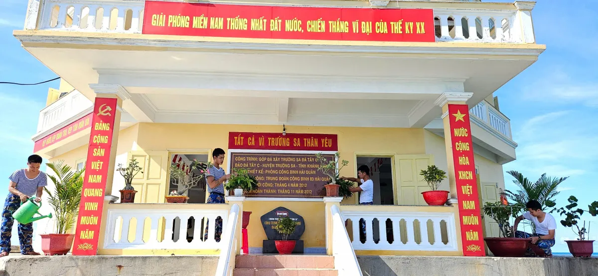 Sôi nổi các hoạt động kỷ niệm 47 năm thành lập Đoàn Trường Sa - Ảnh 3.