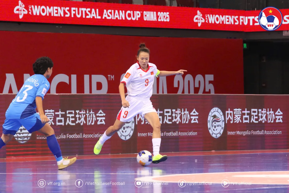 Đội tuyển futsal nữ Việt Nam giành vé vào tứ kết Giải Futsal Nữ vô địch châu Á 2025 - Ảnh 2.