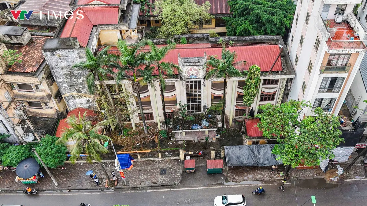 Hơn 1km, 5 trụ sở công bỏ hoang trên phố Tô Hiệu (Hà Đông) - Ảnh 2.