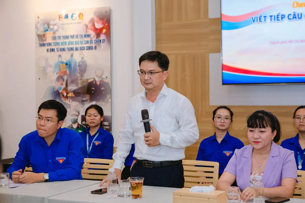 Nguyễn Văn Chung, Duyên Quỳnh được vinh danh với ca khúc “Viết tiếp câu chuyện hòa bình” - Ảnh 1.