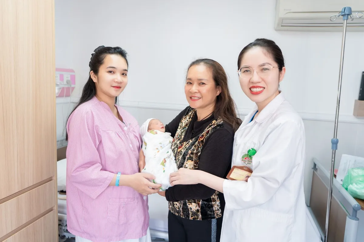 Gìn giữ thiên chức làm cha mẹ trong tương lai  - Ảnh 3.