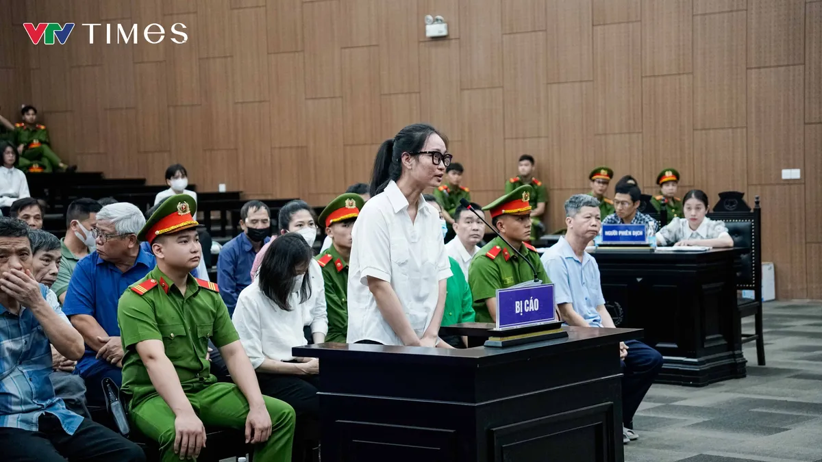 Xét xử vụ khai thác trái phép đất hiếm: Chủ tịch Công ty Thái Dương bị truy tố về 3 tội danh - Ảnh 15.