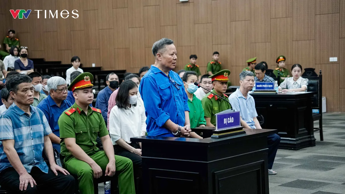Xét xử vụ khai thác trái phép đất hiếm: Chủ tịch Công ty Thái Dương bị truy tố về 3 tội danh - Ảnh 6.