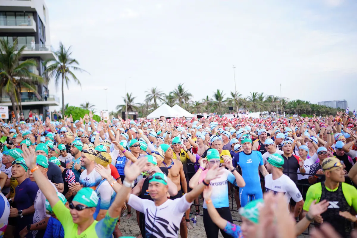 VĐV Việt Nam đoạt thành tích ấn tượng tại IRONMAN 70.3 Đà Nẵng 2025 - Ảnh 2.