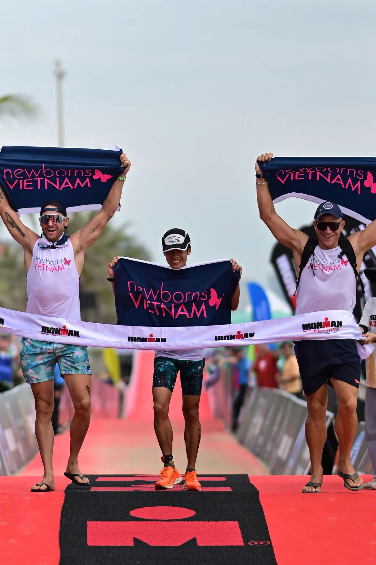 VĐV Việt Nam đoạt thành tích ấn tượng tại IRONMAN 70.3 Đà Nẵng 2025 - Ảnh 11.