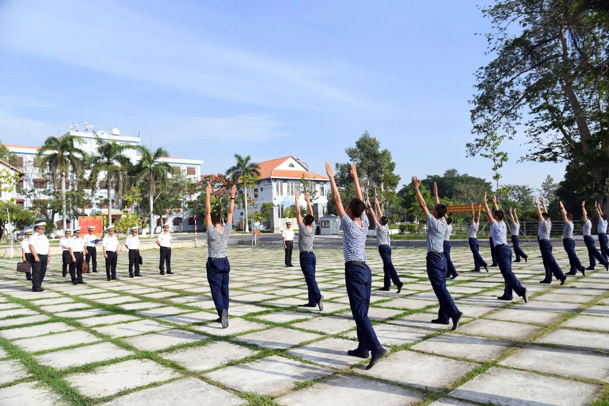 Vùng 2 Hải quân: Đảm bảo tốt cho công tác huấn luyện chiến sĩ mới - Ảnh 9.