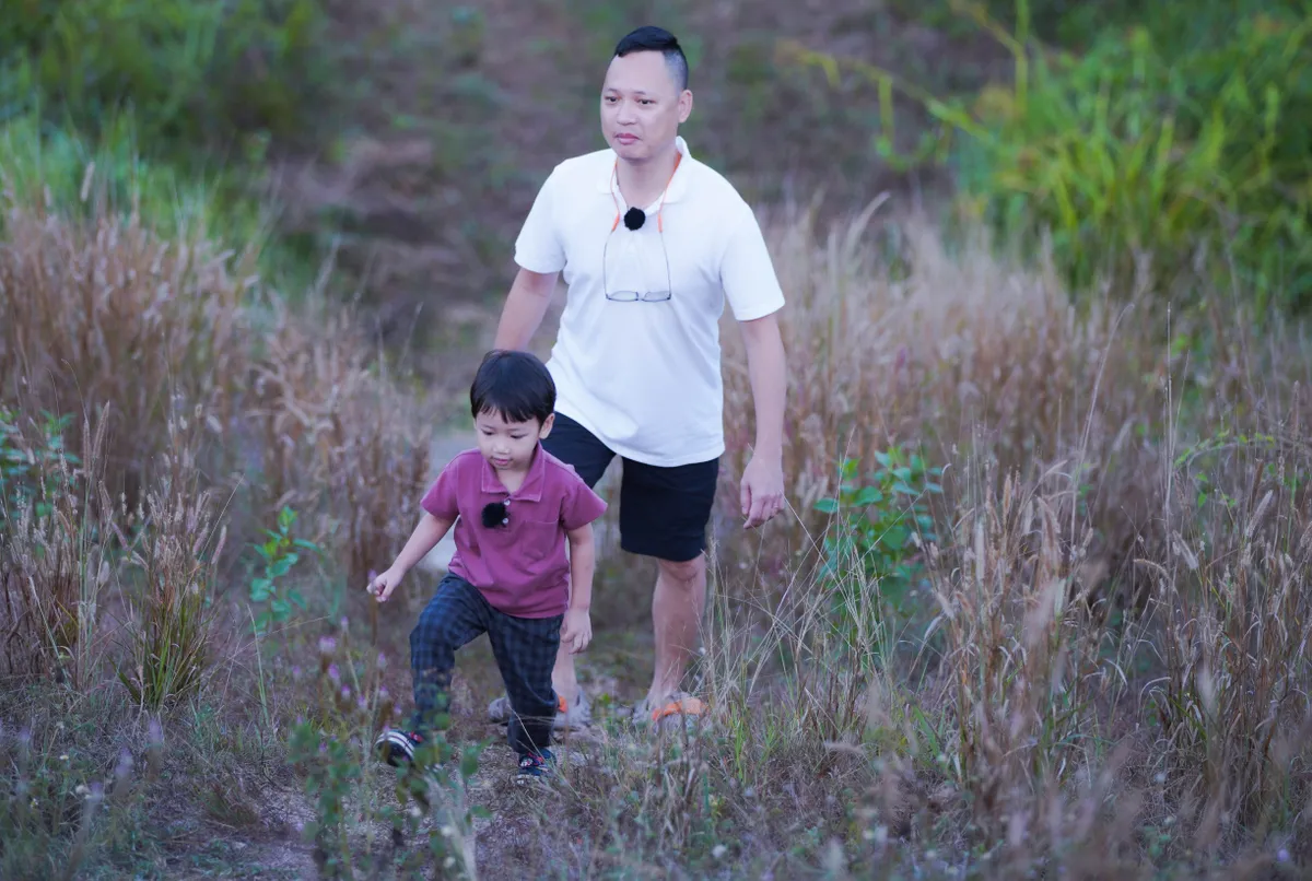 Nhạc sĩ Nguyễn Hải Phong lần thứ hai dẫn con tham gia Bố ơi, mình đi đâu thế? - Ảnh 1.