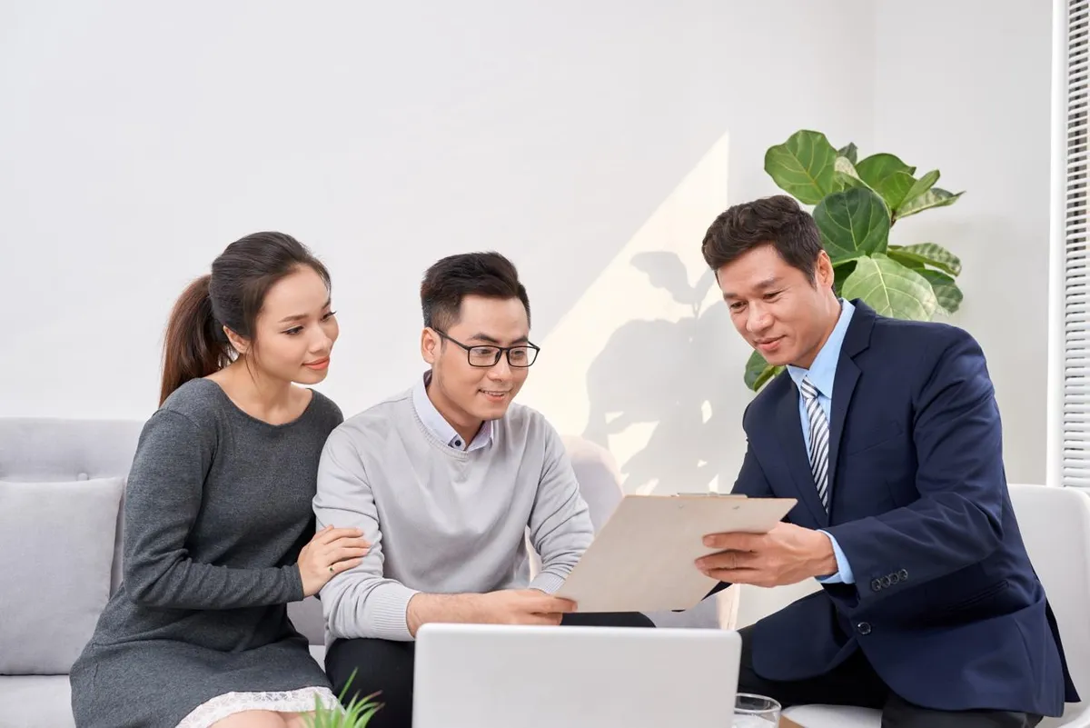 Các chuyên gia khuyên gì khi lựa chọn sản phẩm bảo hiểm? - Ảnh 1.
