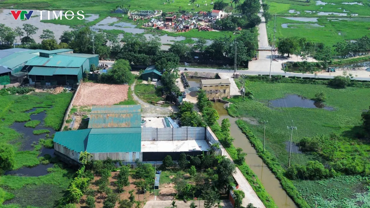 Hà Nội: Nhiều nhà xưởng “mọc” trên đất nông nghiệp tại xã Lam Sơn - Ảnh 2.