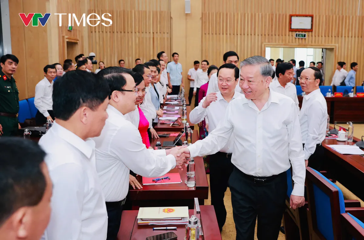 Tổng Bí thư Tô Lâm làm việc với Ban Thường vụ Tỉnh ủy Nghệ An - Ảnh 2. Tổng Bí thư Tô Lâm làm việc với Ban Thường vụ Tỉnh ủy Nghệ An - Ảnh 2.