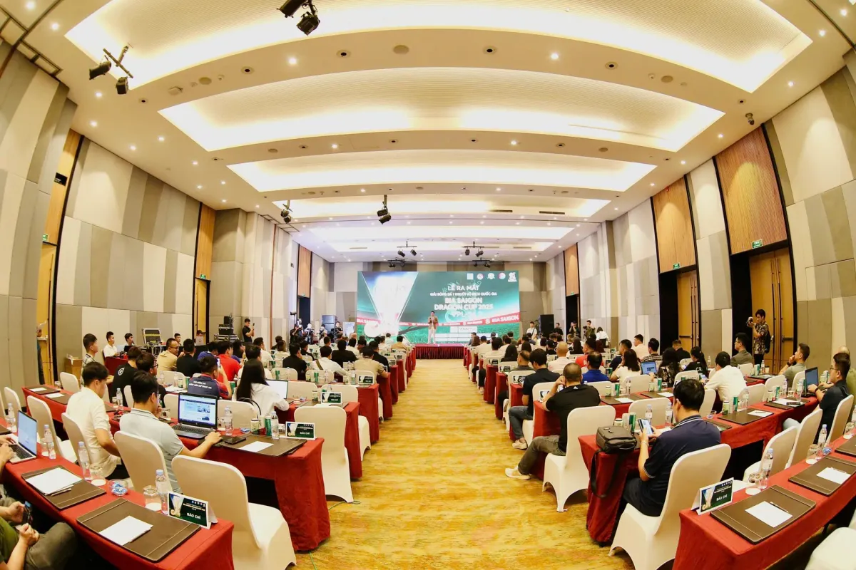 Khởi động giải bóng đá 7 người VĐQG 2025 quy mô lớn nhất lịch sử - Ảnh 2.
