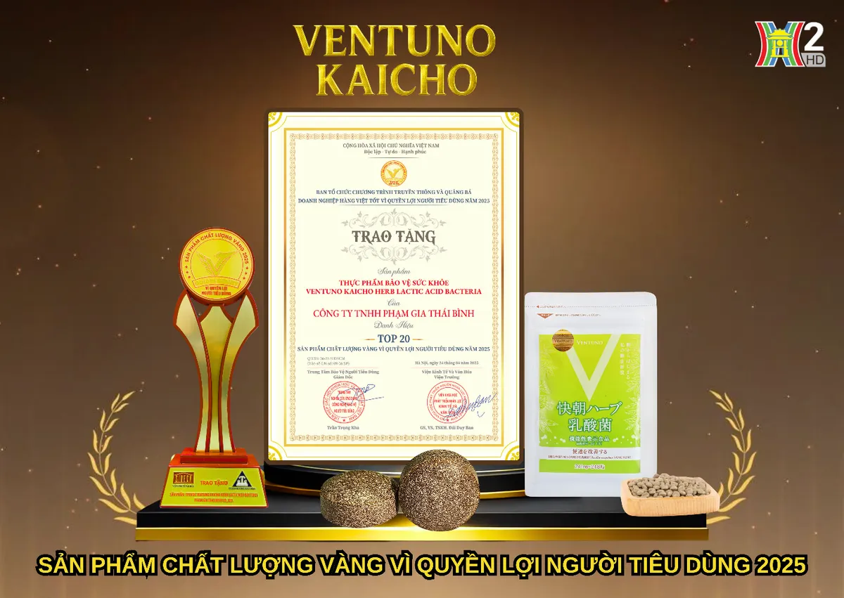 NSƯT Kim Tiểu Long đại diện Phạm Gia Thái Bình nhận giải Top 20 Sản phẩm chất lượng vàng năm 2025 - Ảnh 4.