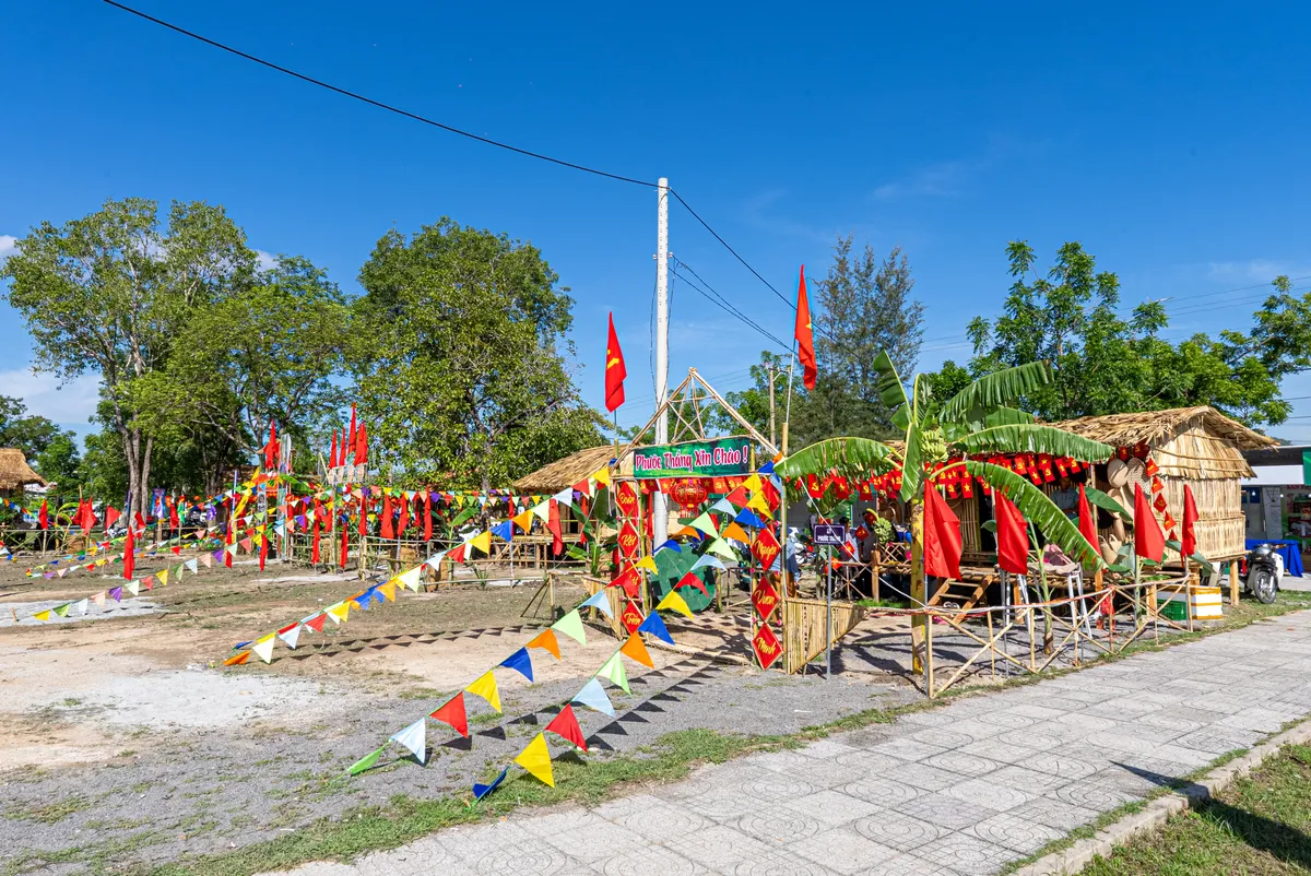 Ninh Thuận: Tưng bừng Ngày hội Văn hóa Raglai 2025, lan tỏa giá trị di sản độc đáo - Ảnh 2.