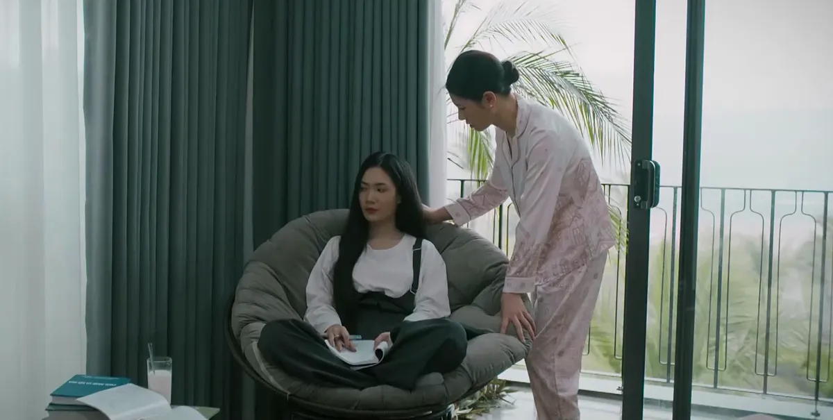 Cha tôi, người ở lại - Tập 39: Thảo ngất xỉu sau mấy ngày thất tình - Ảnh 2. Cha tôi, người ở lại - Tập 39: Thảo ngất xỉu sau mấy ngày thất tình - Ảnh 2.