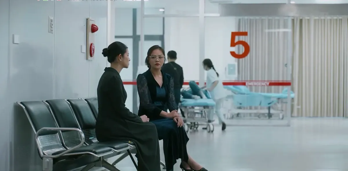 Cha tôi, người ở lại - Tập 39: Thảo ngất xỉu sau mấy ngày thất tình - Ảnh 5. Cha tôi, người ở lại - Tập 39: Thảo ngất xỉu sau mấy ngày thất tình - Ảnh 5.