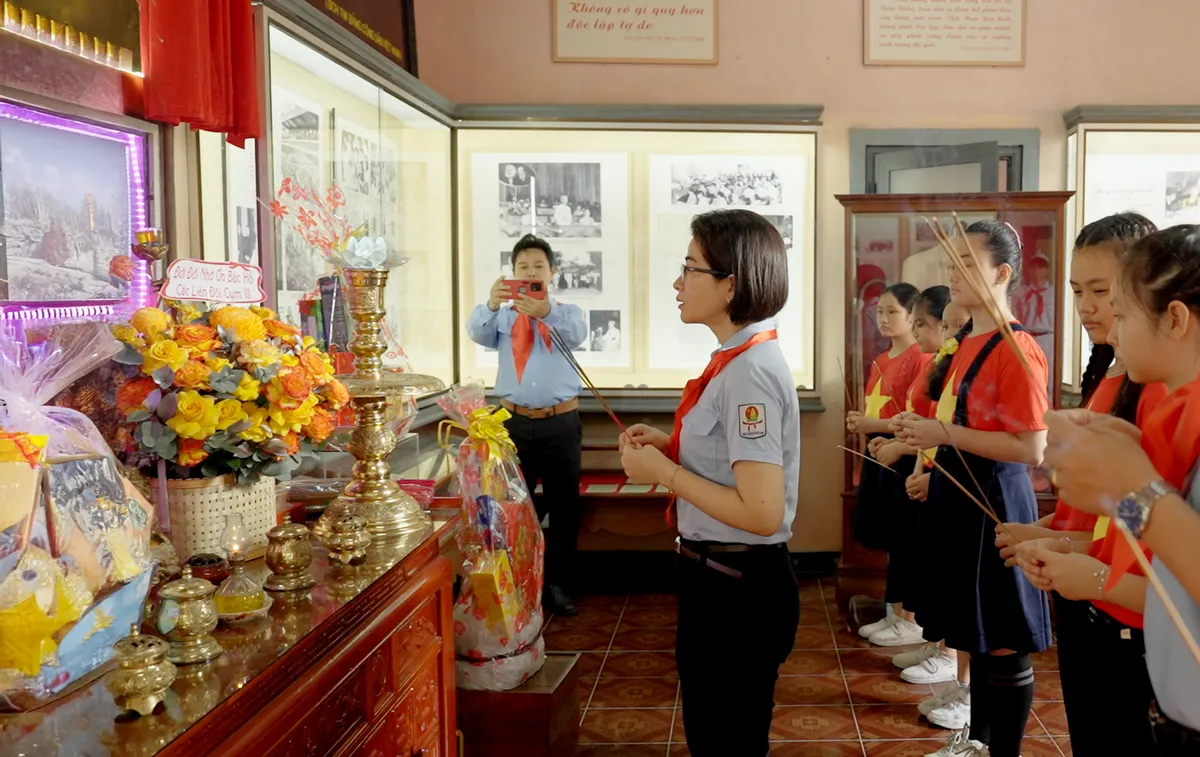 Khánh Hòa: Tấm lòng người cựu chiến binh với địa chỉ đỏ hướng về ngày sinh nhật Bác - Ảnh 4.