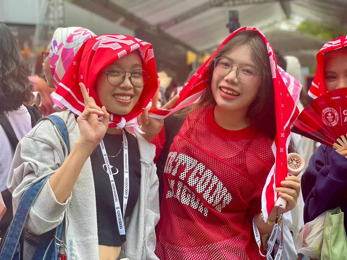 Phim tư liệu về Anh trai vượt ngàn chông gai khiến khán giả xôn xao vì chuyện... đêm hôm ấy - Ảnh 5.