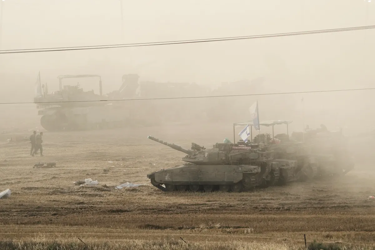 Israel đẩy mạnh tấn công vào Dải Gaza - Ảnh 2.