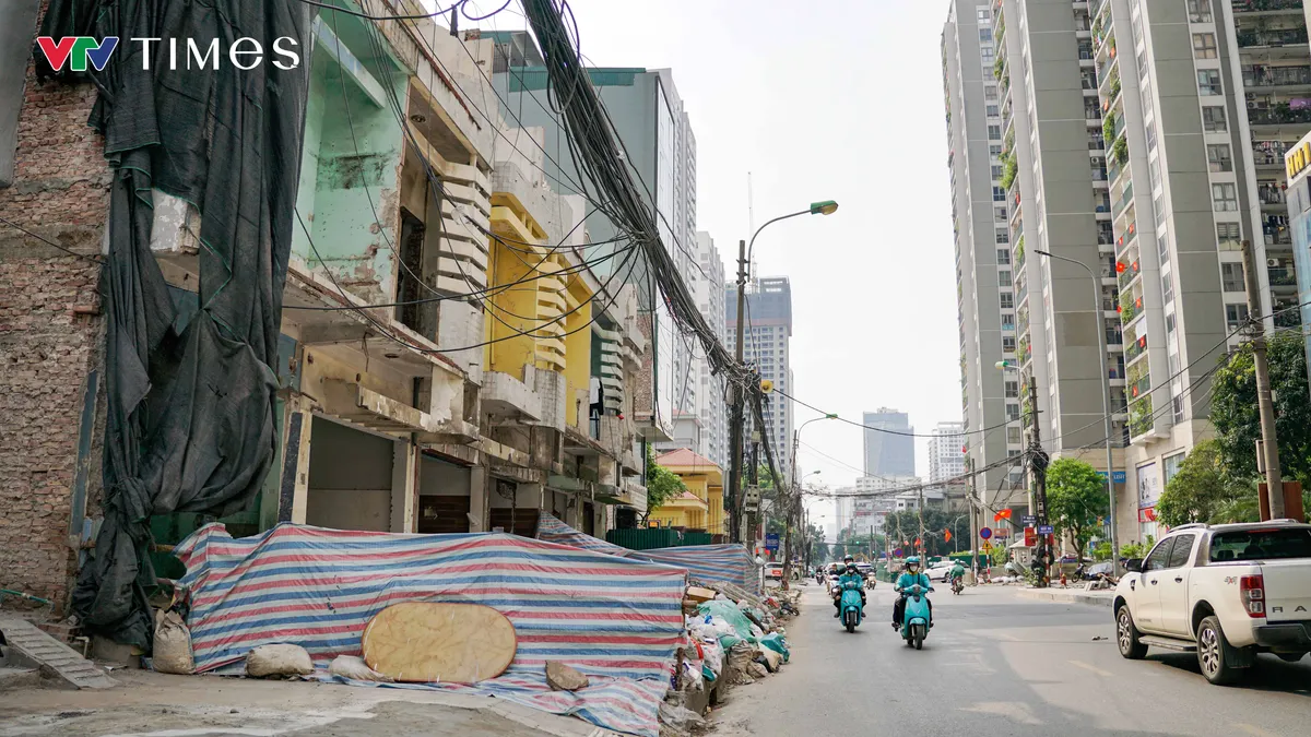 Cận cảnh công trường thi công mở rộng đường Nguyễn Tuân - Ảnh 5.