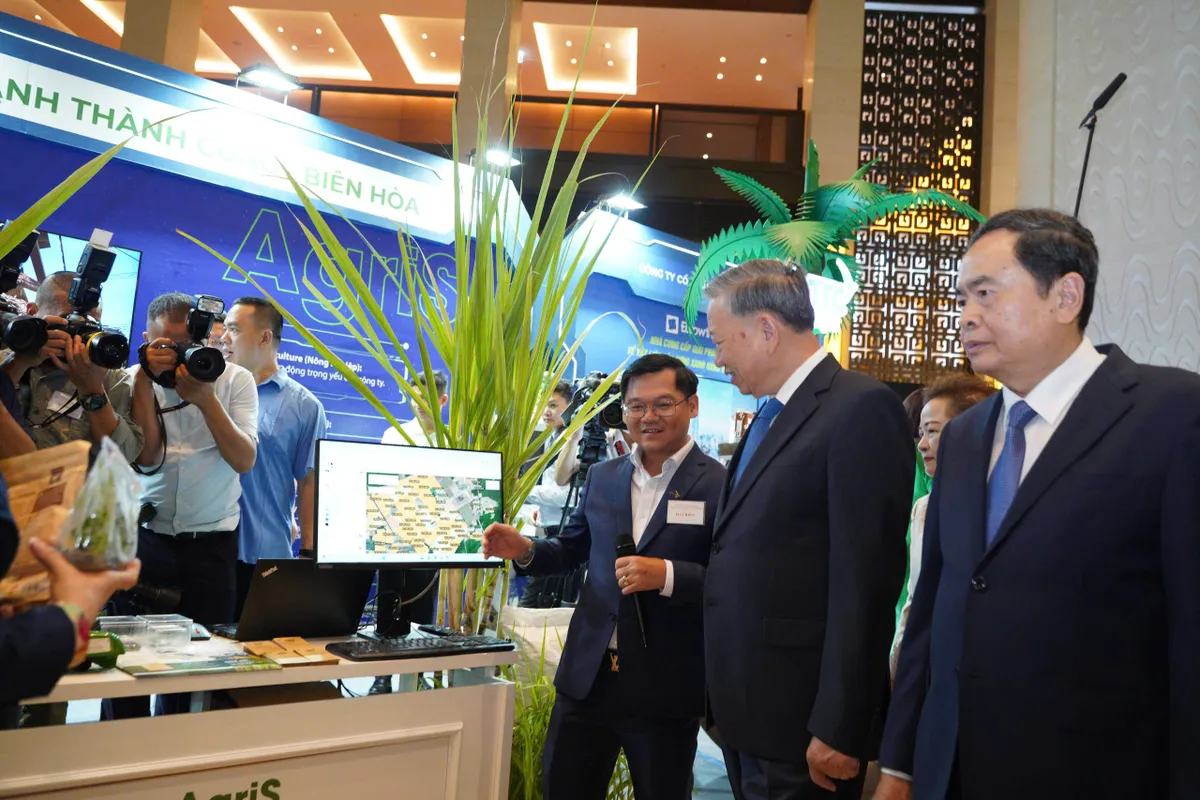 AgriS đồng hành cùng Chính phủ thúc đẩy kinh tế tư nhân và nông nghiệp công nghệ cao - Ảnh 2.