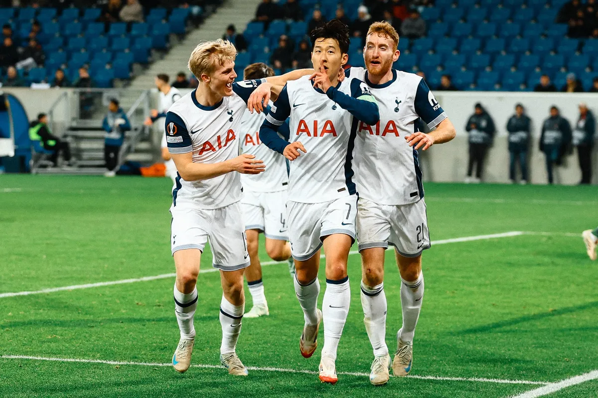 Chung kết Europa League 2025: MU vs Tottenham – Cuộc chiến sinh tử của hai kẻ thất thế - Ảnh 2.