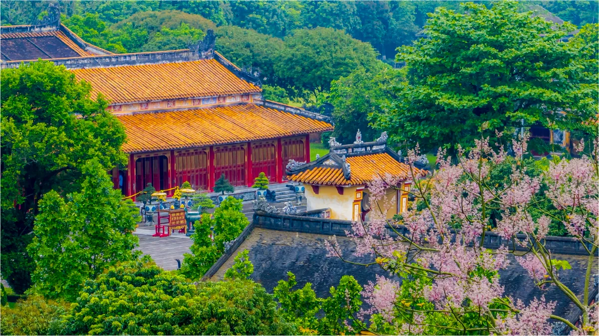Quảng bá Năm Du lịch Quốc gia - Huế 2025 tại Châu Âu. - Ảnh 1.