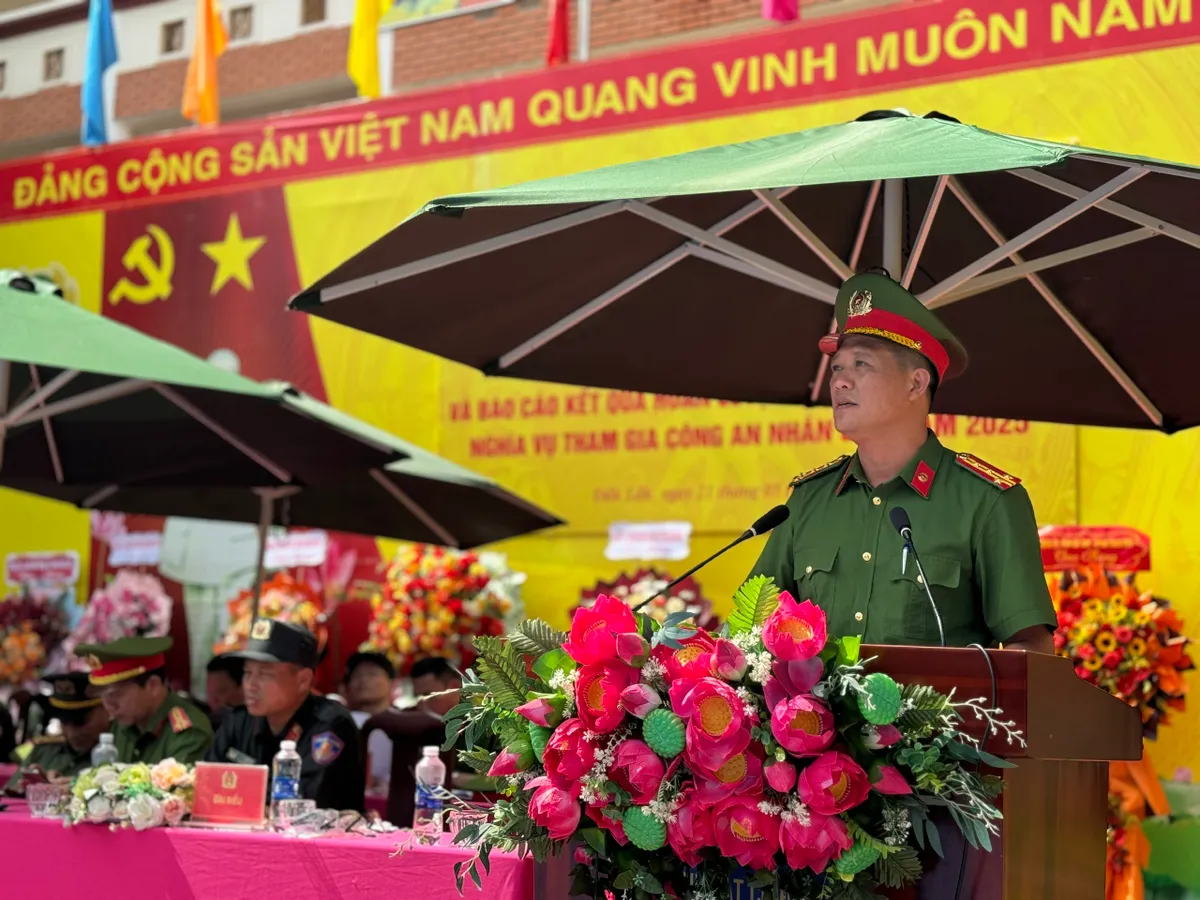 Hơn 1500 công dân tại Tây Nguyên hoàn thành khoá huấn luyện chiến sĩ nghĩa vụ CAND - Ảnh 1.