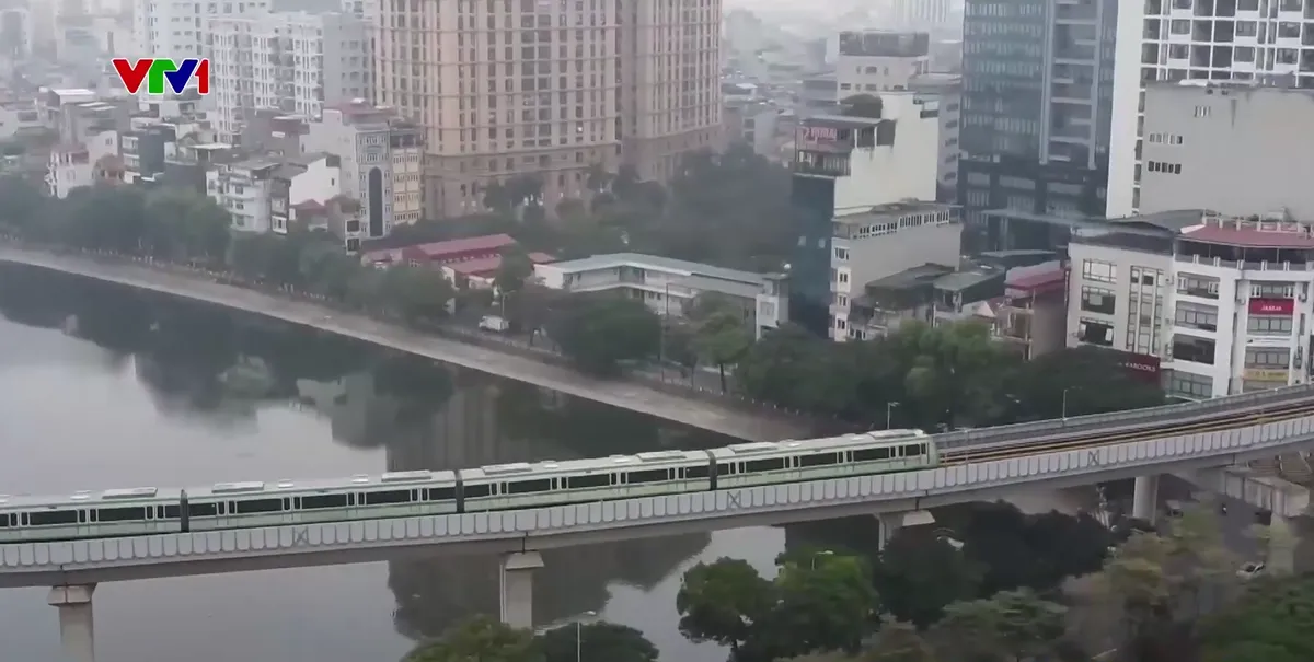 Khắc phục hiện tượng chảy nước từ điều hòa trên tàu điện Cát Linh - Hà Đông - Ảnh 1.