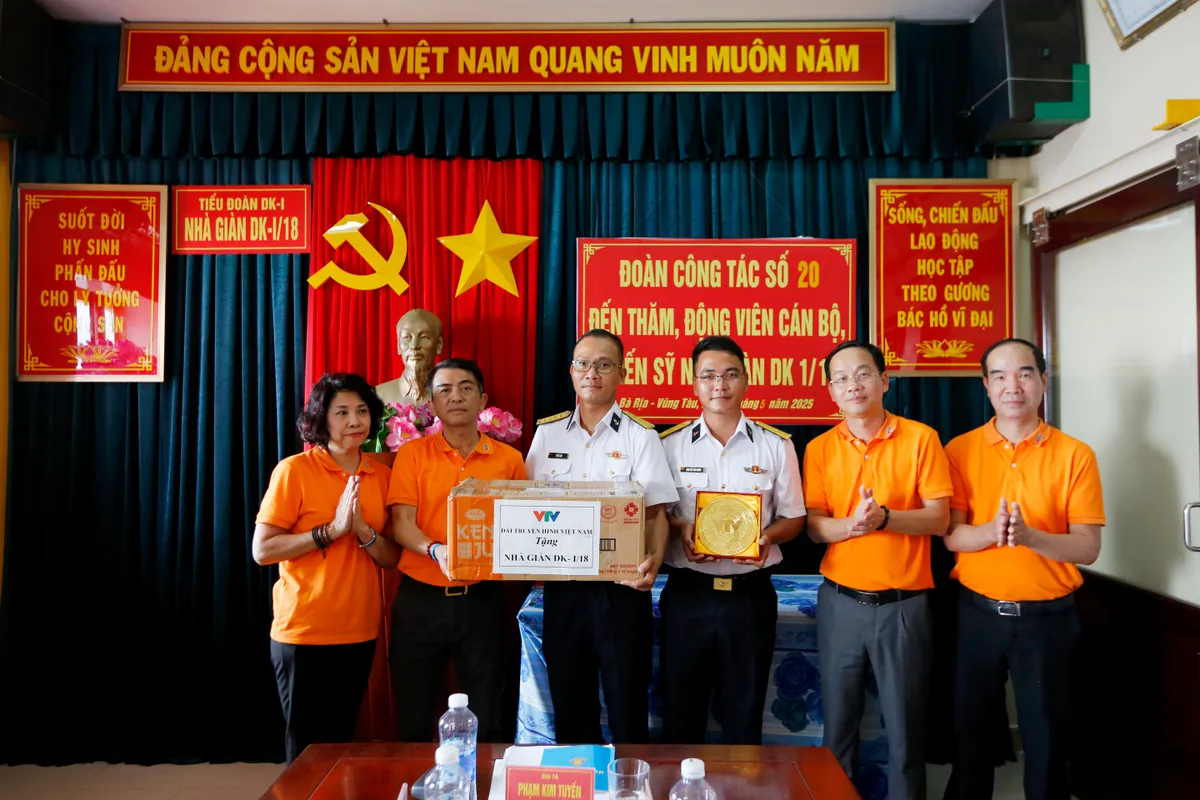 Trường Sa trong tim mỗi người... - Ảnh 8.