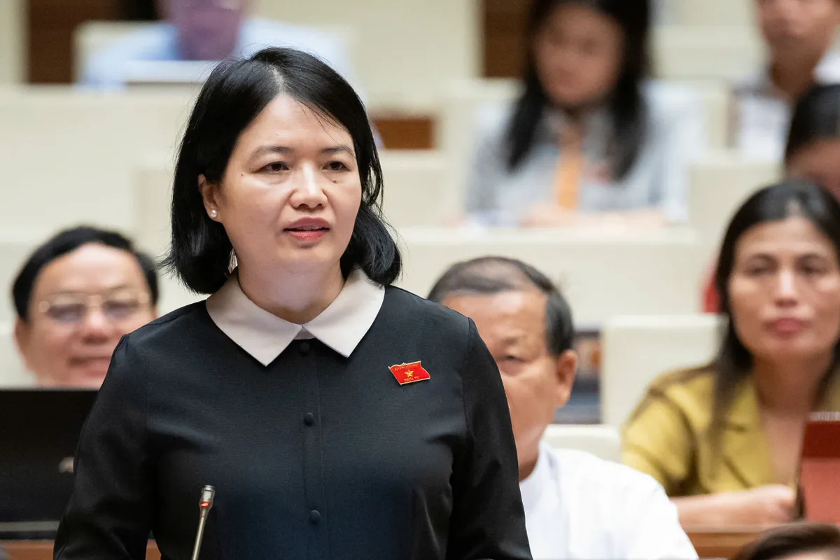 Ma trận quảng cáo: Khi người nổi tiếng “đánh cắp” niềm tin của người tiêu dùng - Ảnh 2.