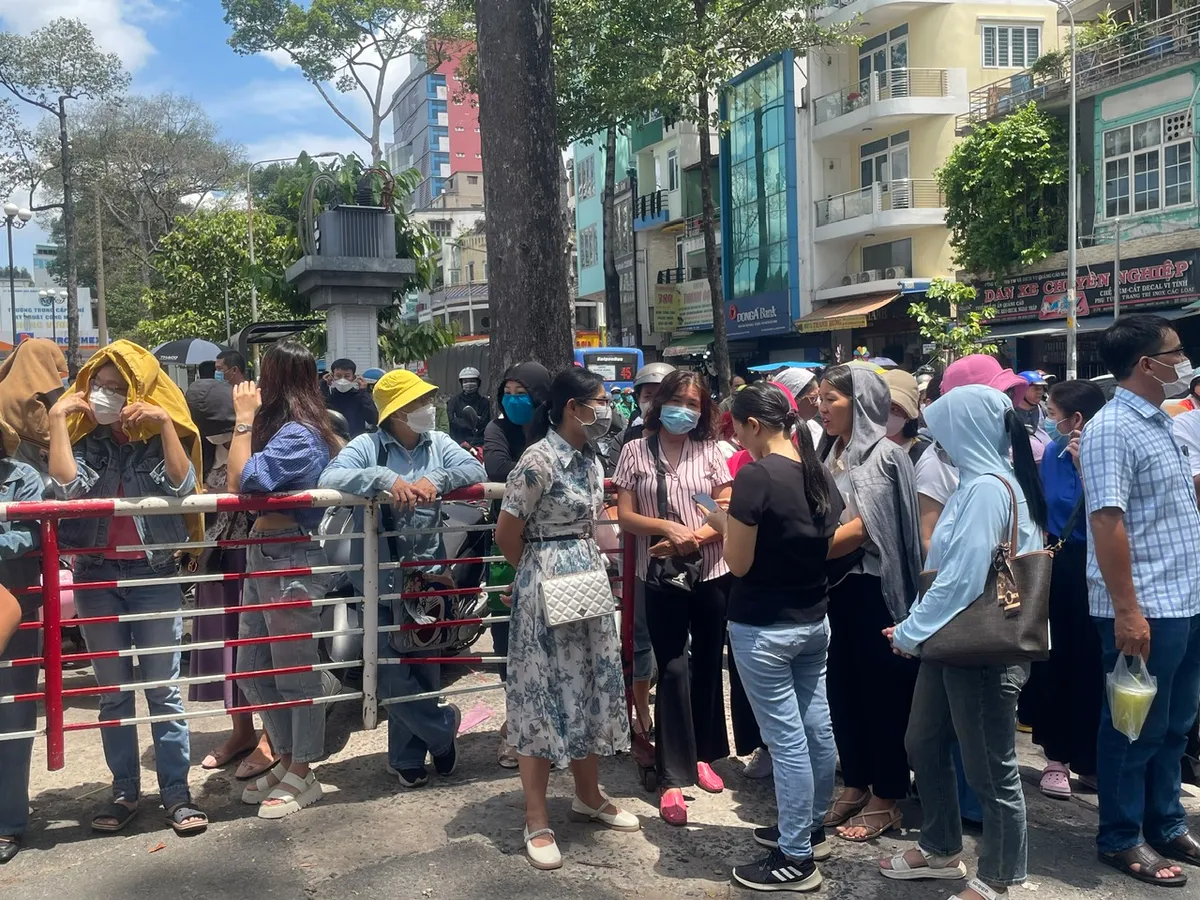 Ngày mai, kỳ thi vào lớp 10 chuyên đầu tiên ở TP Hồ Chí Minh bắt đầu, phụ huynh và học sinh nên lưu ý - Ảnh 2.
