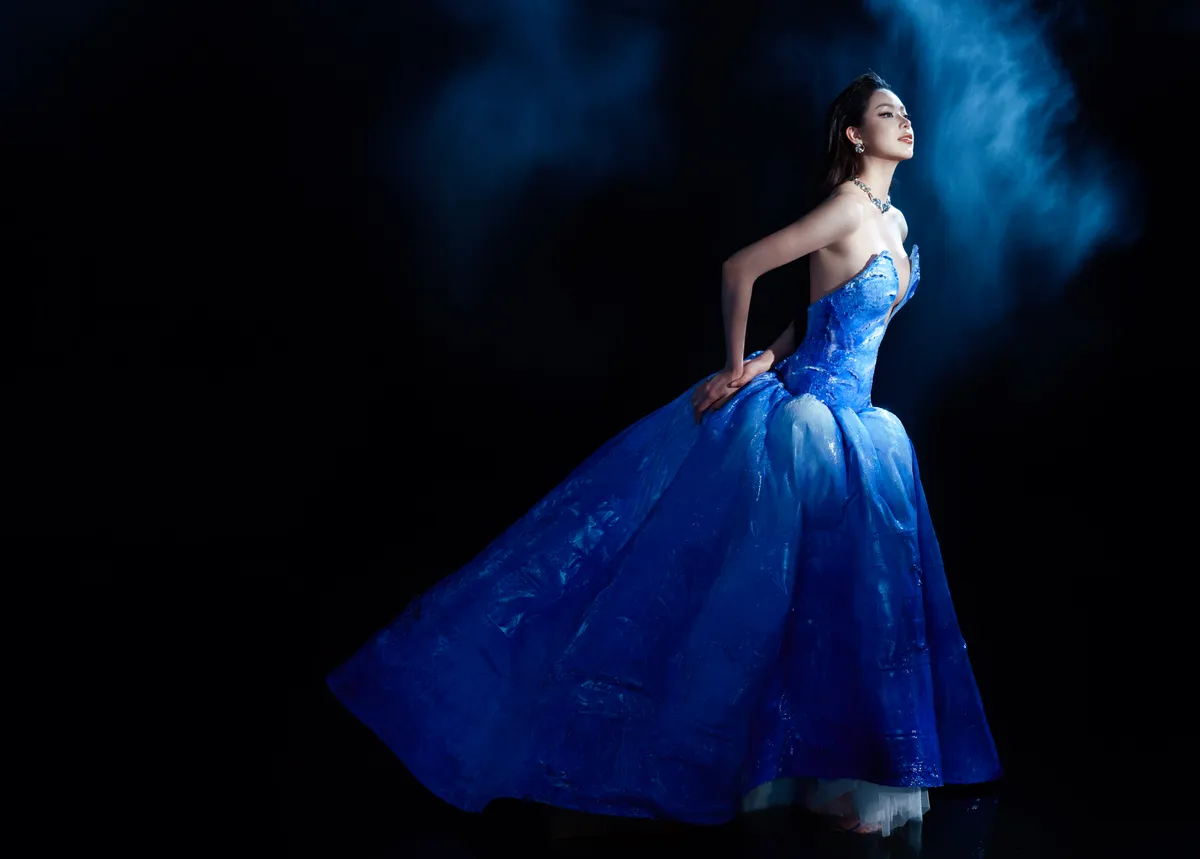 Hoa hậu Thanh Thủy làm nàng thơ trong BST “The Light of Water” - Ảnh 5.
