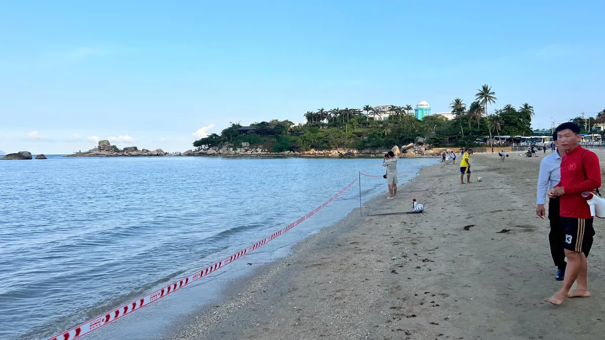 Rạn san hô Hòn Chồng (Nha Trang): Tín hiệu vui phục hồi nhưng vẫn mong manh trước tác động con người - Ảnh 1.