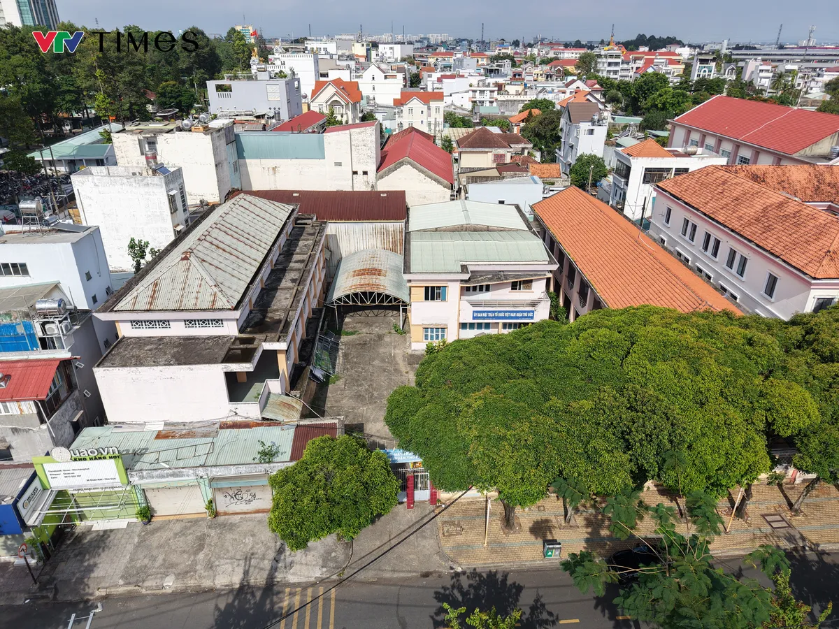 TP Hồ Chí Minh sắp xếp lại nhà đất công, tránh lãng phí - Ảnh 1.