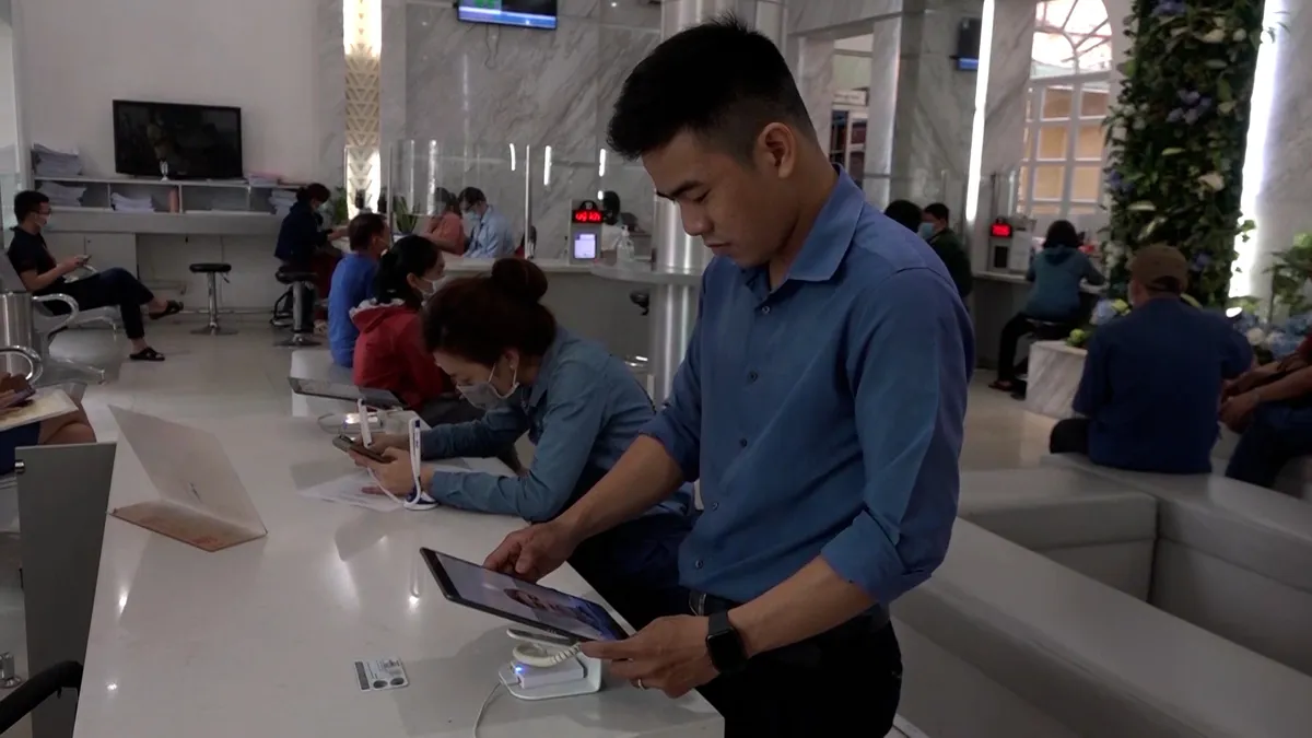 TP Hồ Chí Minh: Lộ trình lịch sử kết thúc chính quyền cấp huyện - Ảnh 1.