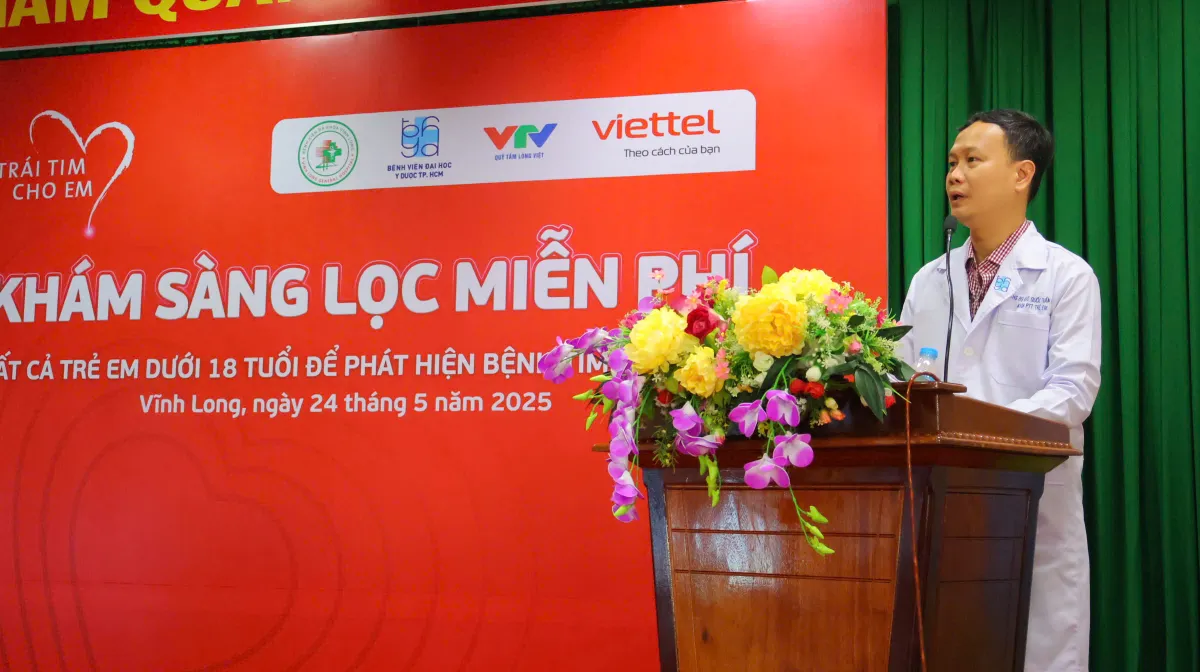 Chương trình “Trái tim cho em” tổ chức khám sàng lọc bệnh tim bẩm sinh tại tỉnh Vĩnh Long - Ảnh 4.