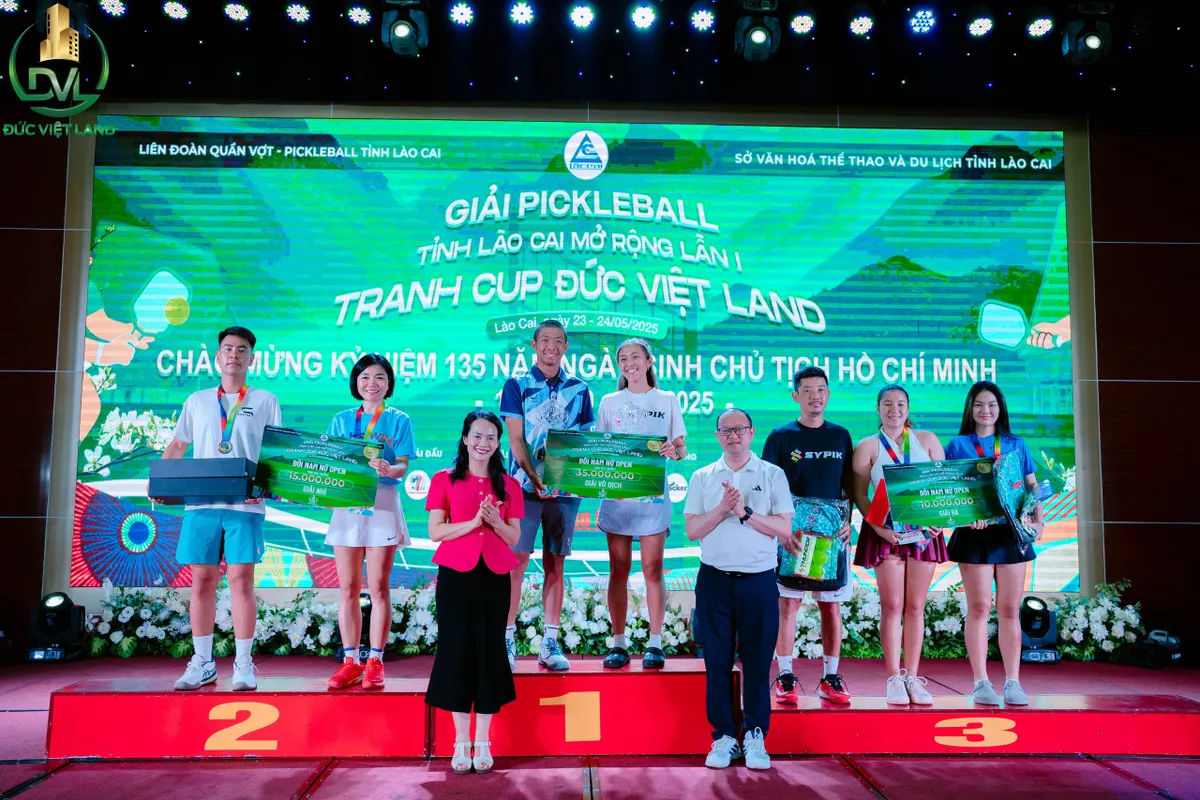 Đắc Tiến giành ngôi Á Quân giải Pickleball Lào Cai mở rộng 2025  - Ảnh 1.