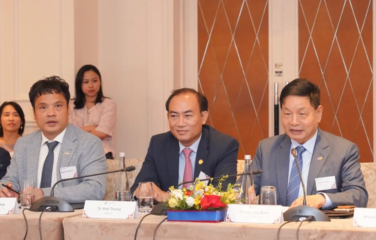 FPT, Vietjet cùng nhiều tập đoàn lớn dự Diễn đàn Lãnh đạo Việt Nam - Pháp dịp Tổng thống Pháp Macron thăm Việt Nam - Ảnh 7.