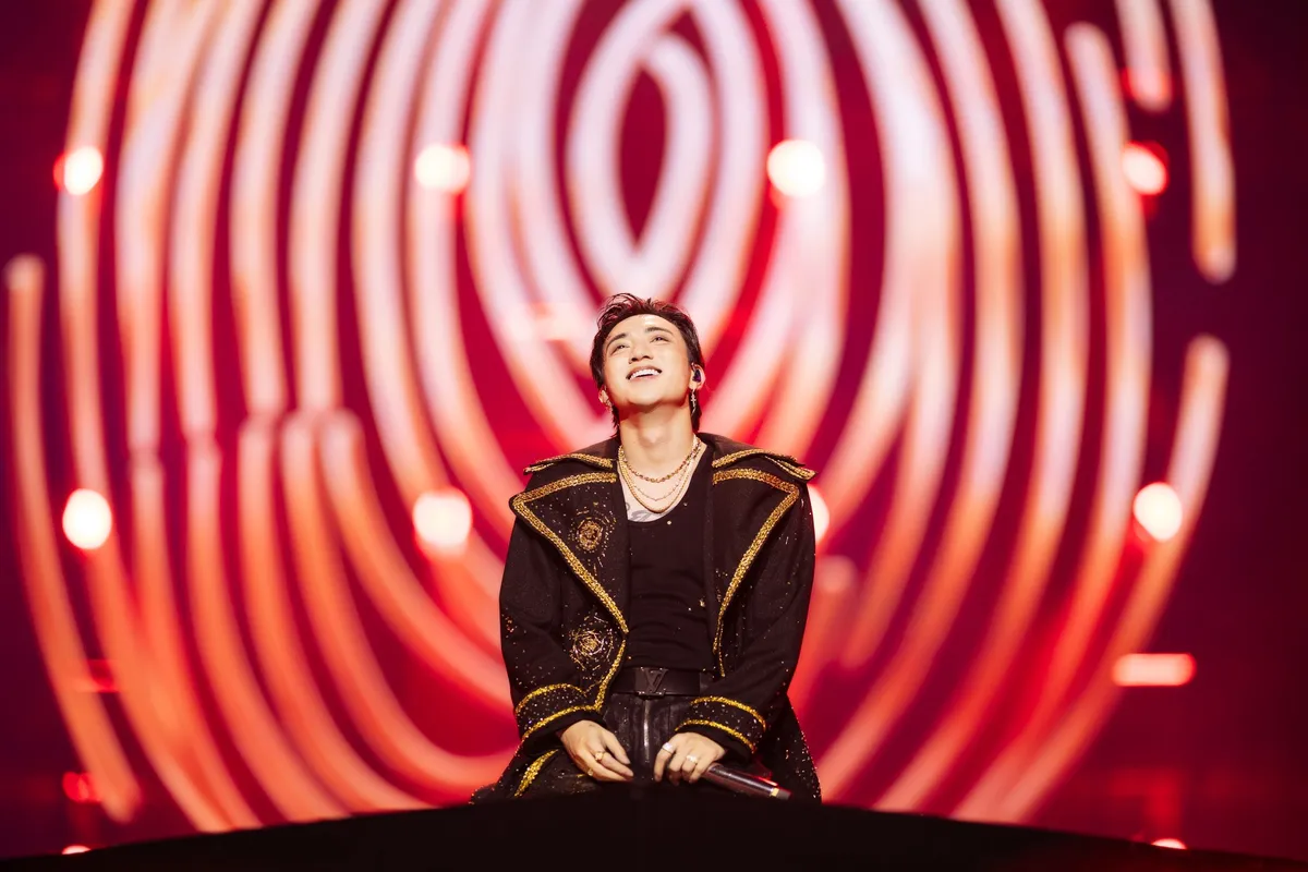 Soobin khóc trong concert đầu tiên của sự nghiệp: Đã thực hiện được giấc mơ lớn nhất đời - Ảnh 15.