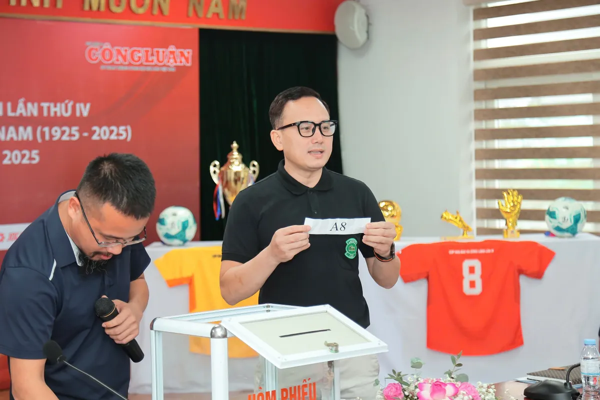 16 đội tham gia tranh tài tại Giải bóng đá Cúp Nhà báo & Công luận 2025 - Ảnh 7.