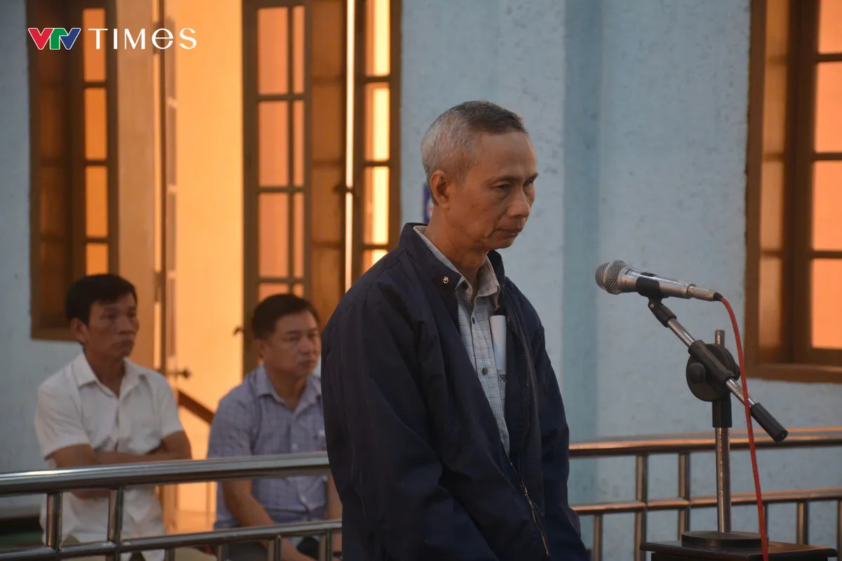 “Vẽ” sai phạm của doanh nghiệp, cán bộ thuế lĩnh án - Ảnh 1.