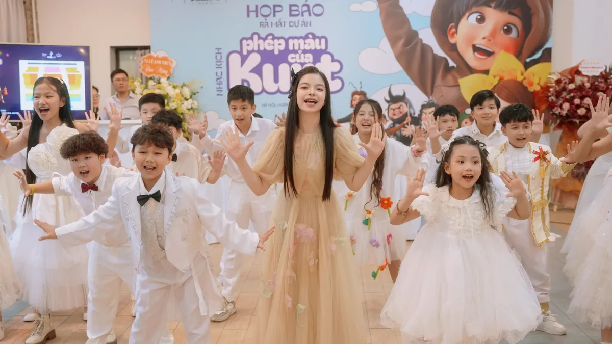 Phép màu của Kurt: Nhạc kịch thiếu nhi đặc sắc về người bạn bị ghẻ lạnh chính thức ra mắt tại Hà Nội - Ảnh 2.