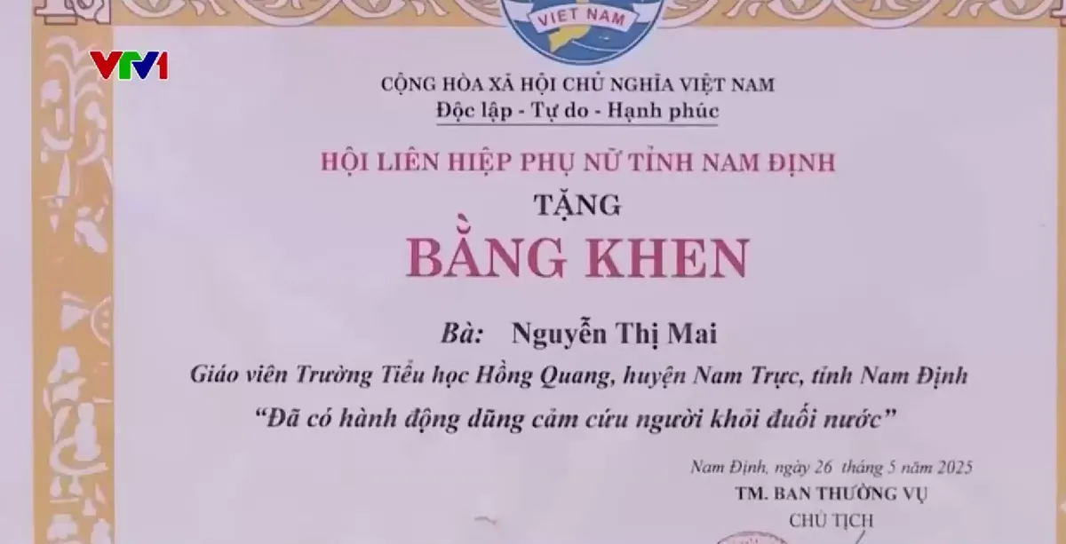 Cô giáo dũng cảm lao xuống sông cứu học sinh đuối nước - Ảnh 4.