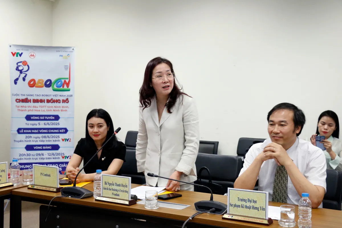 Robocon Việt Nam 2025: Cuộc so tài giữa những cầu thủ robot trên sân bóng rổ công nghệ - Ảnh 3.