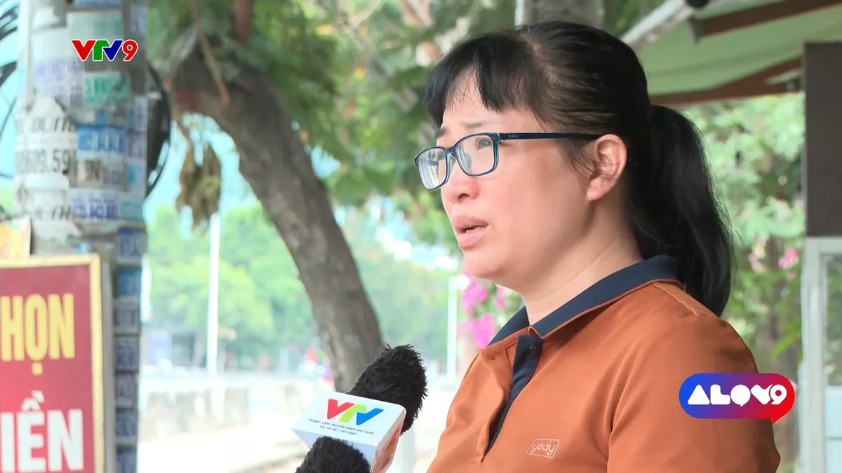 2905-PNHN.-THUY -ALOV9.jpg