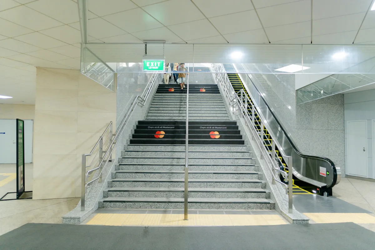 Chạm và đi cùng Mastercard: Kết nối đô Thị cùng Metro 1 - Ảnh 2.