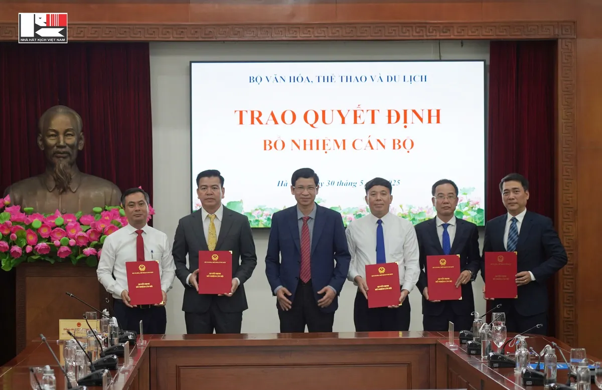 NSƯT Kiều Minh Hiếu đảm nhận vị trí Giám đốc Nhà hát Kịch Việt Nam - Ảnh 2.