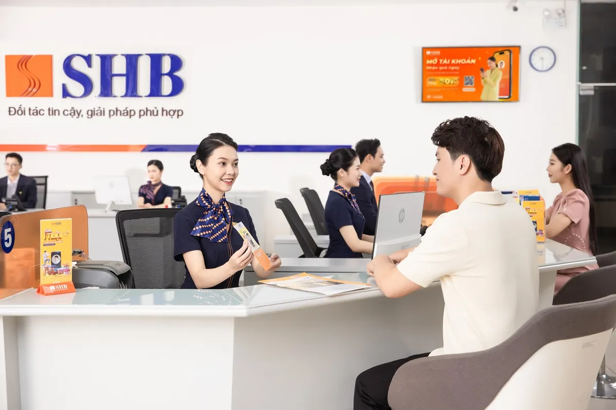 Phó Chủ tịch SHB Đỗ Quang Vinh giới thiệu giải pháp thanh toán tích hợp tại ngày Chuyển đổi số ngành ngân hàng - Ảnh 3.